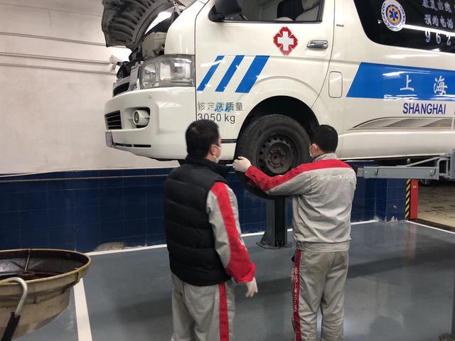 抗擊疫情，一汽豐田“夢之隊”一夜集結(jié)，為120急救用車保駕護(hù)航