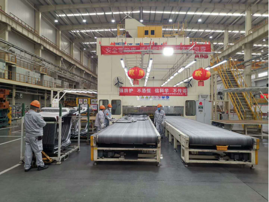 3.5【東風商用車】安排!東風商用車防疫車生產(chǎn)進行時(1)1482.png 3.5【東風商用車】安排!東風商用車防疫車生產(chǎn)進行時(1)1482.png