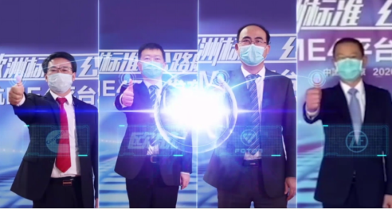 【最終版】歐航超級(jí)中卡·冷鏈之星:專業(yè)定制 “鮮”人一步690.png 【最終版】歐航超級(jí)中卡·冷鏈之星:專業(yè)定制 “鮮”人一步690.png