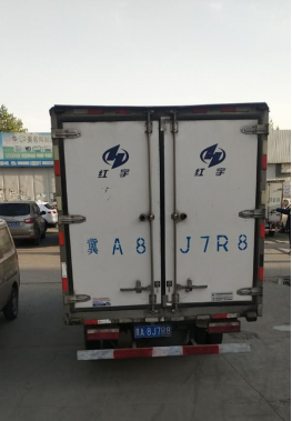 駿鈴大客戶選擇用人致富經(jīng) 30臺(tái)冷鏈車背后故事很多(1)1751.png