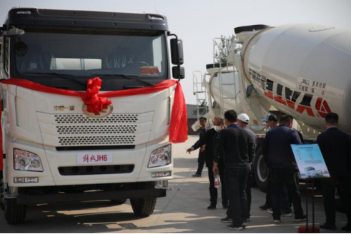 解放青汽JH6攪拌車投放-新聞稿配照片版(1)2046.png