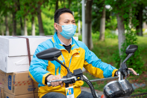 【0618】618社區經濟迎“大考” 蘇寧物流“1小時達”再提速決勝到家力(1)309.png